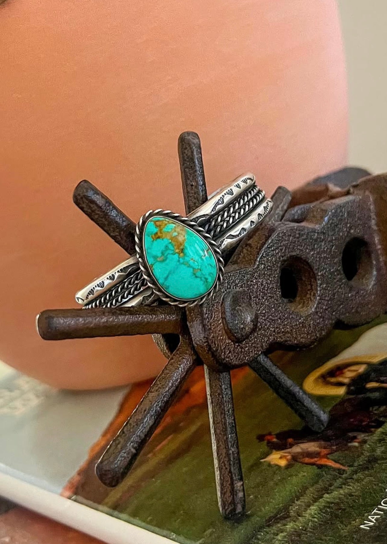 Large Oval Adjustable Cuff