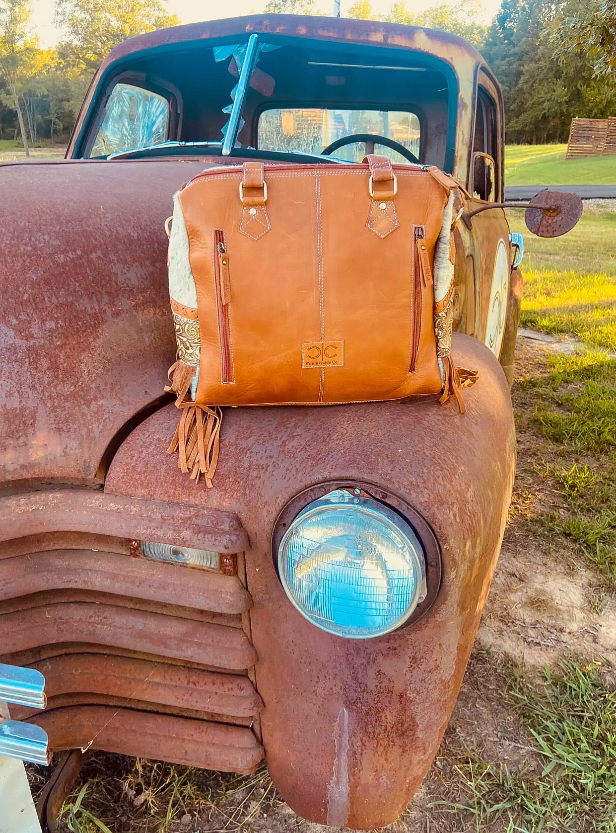 Laramie Tooled Leather Cowhide
Western Statement Bag